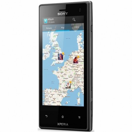 Sony Xperia Acro S поступил в Россию